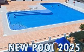 El Chaparral F2 Pool view